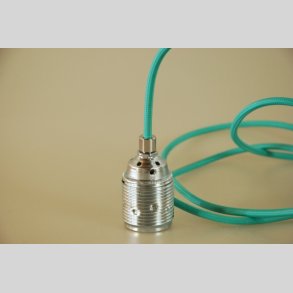 Stofledning med metalfatning